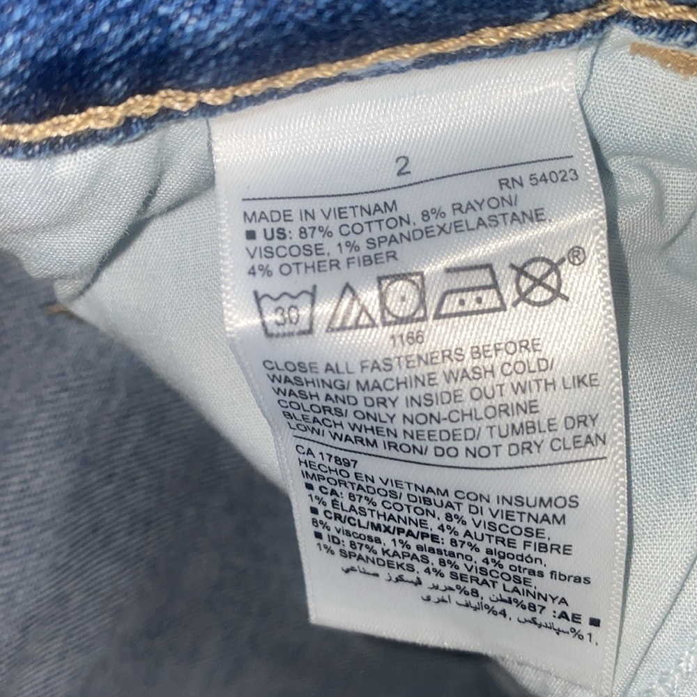 NWT OLD NAVY Mid-Rise Distressed Rockstar Super Skinny Jeans Size 2 - Picture 7 of 7